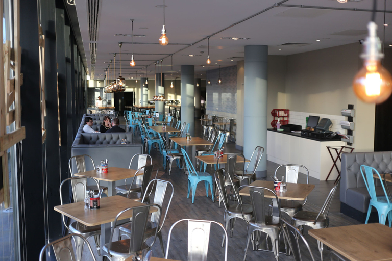 Food & Drinks 5, Radisson Hotel Manchester City Centre, A Verified Net Zero Hotel, Manchester