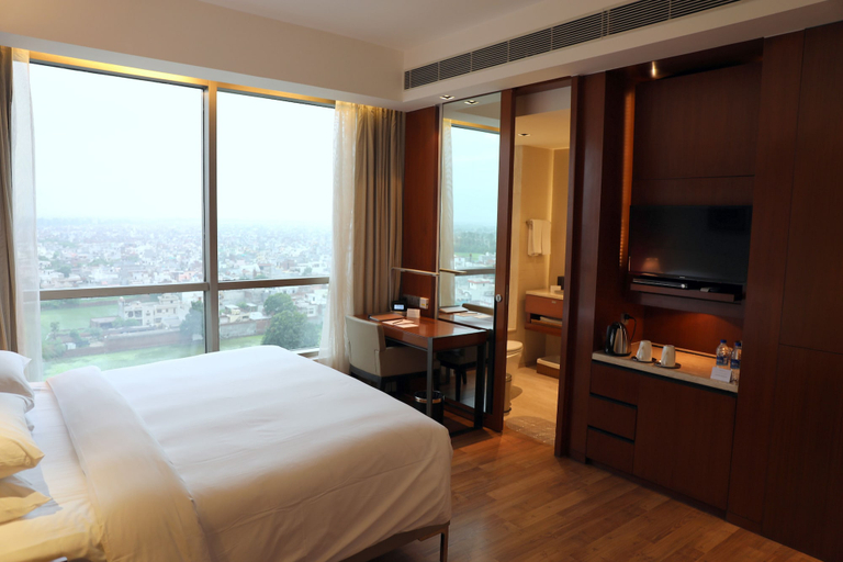 Bedroom 4, Hyatt Regency Amritsar Hotel & Spa, Amritsar