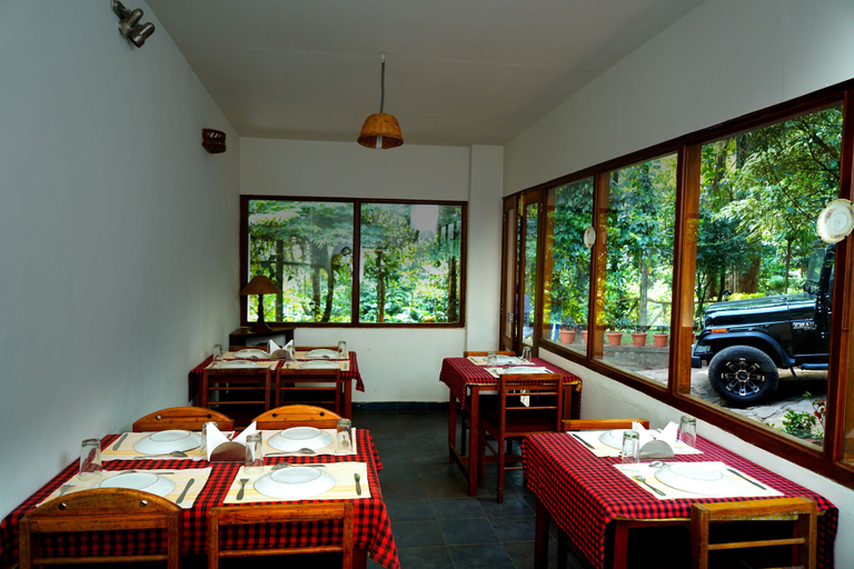 Food & Drinks 5, Glenmore Resorts, Idukki