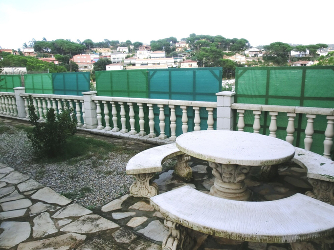 Others 5, Villa Conchi, Girona