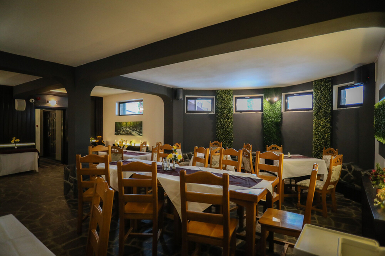 Food & Drinks 5, Royal Boutique Hotel Poiana Brasov, Brasov