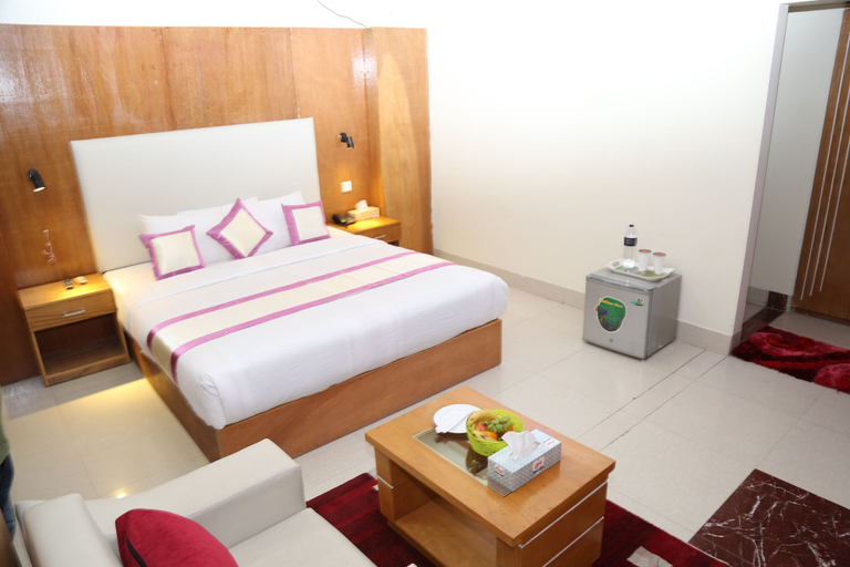 Bedroom 3, Platinum Hotel Ltd, Dhaka
