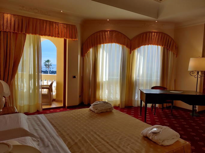 Bedroom 4, Parco Dei Principi Hotel, Reggio Di Calabria