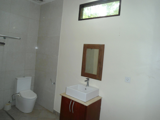 Bathroom 4, Arya Residence, Badung
