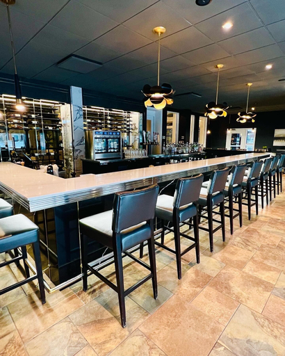 Food & Drinks 5, Hôtel & Suites Le Dauphin Drummondville, Drummond