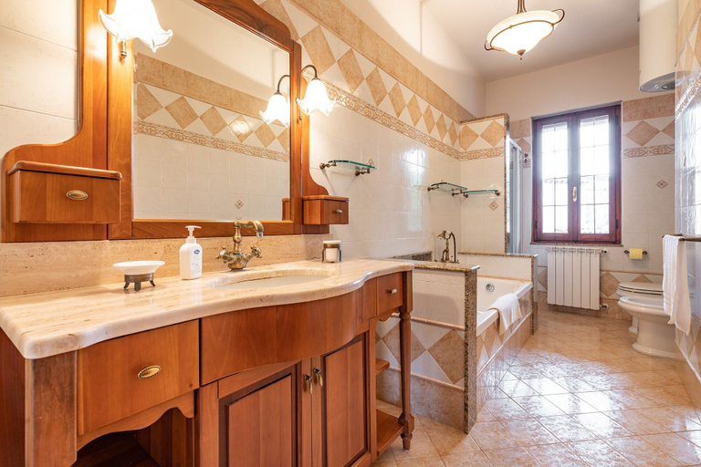 Bathroom 3, AffittaSardegna - Villetta Tennis 1, Sassari