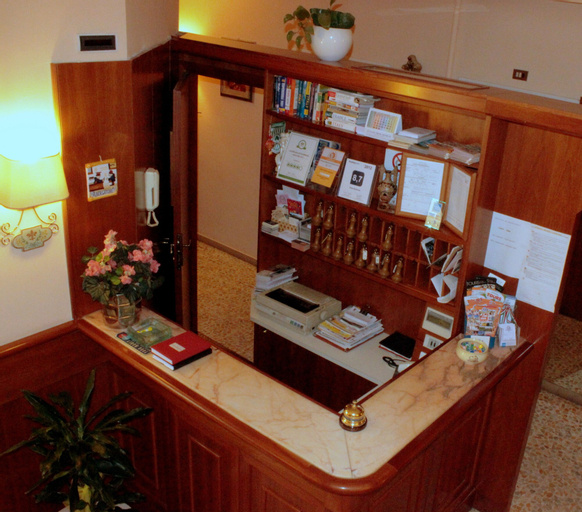 Public Area 3, Hotel Beatrice, Florence