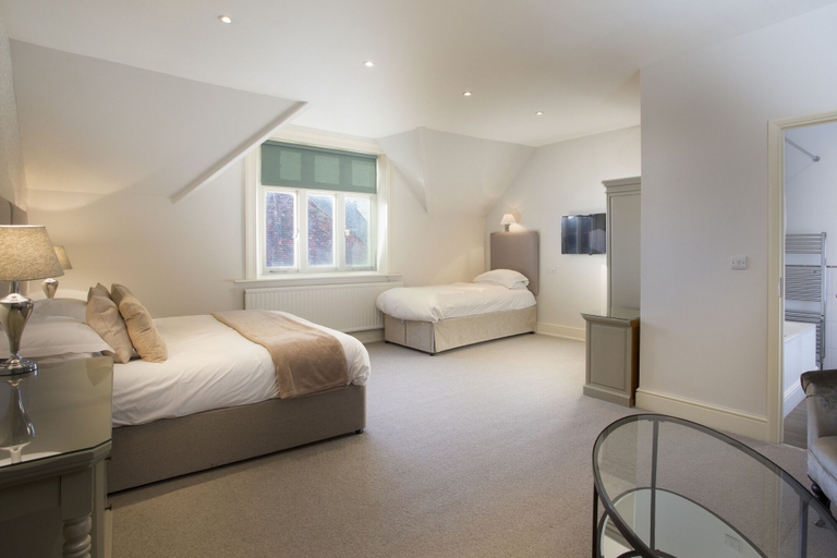 Bedroom 4, The Bell Hotel, Kent