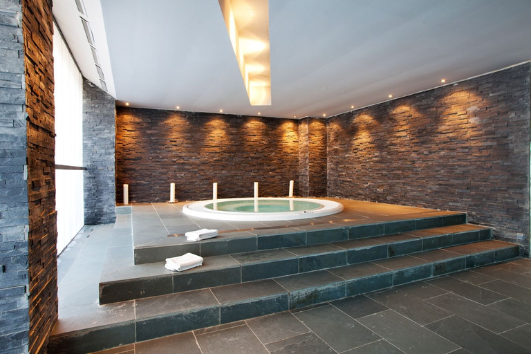 Bathroom 5, Apparthôtel et SPA Cerdanya, Pyrénées-Orientales
