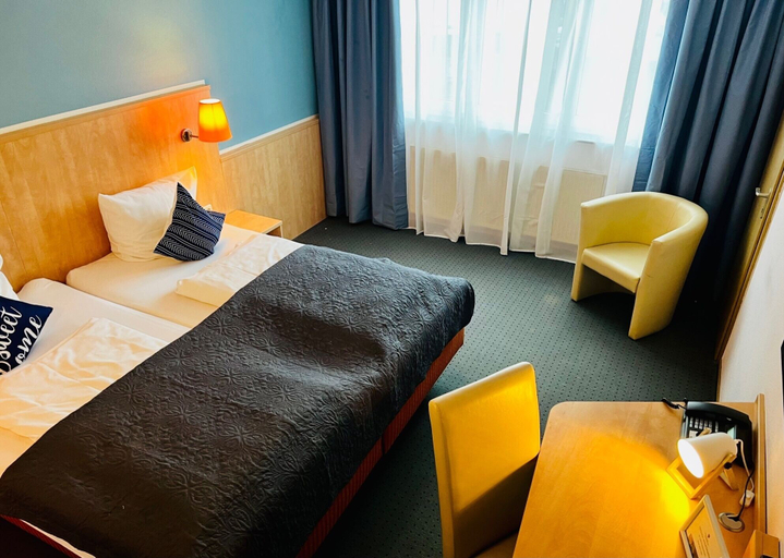 Bedroom 3, Konferenzhotel Ysenburger Hof, Main-Kinzig-Kreis