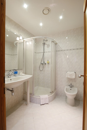 Bathroom 4, Agh Hotel, Vsetín