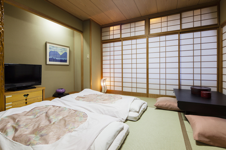 Bedroom 5, Yamatoya Honten Ryokan Osaka, Osaka