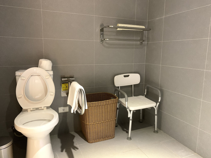 Bathroom 4, CHECK inn SELECT Hualien LinSen, Hualien