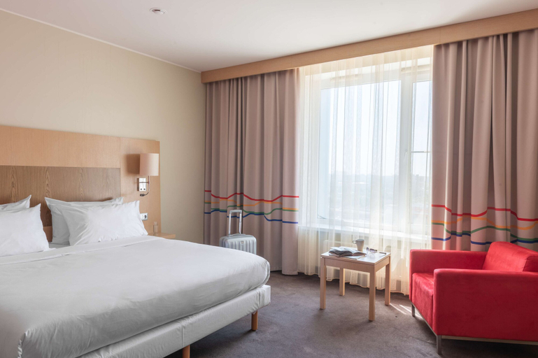Bedroom 3, Cosmos Astrakhan Hotel, a member of Radisson Individuals, Privolzhskiy rayon