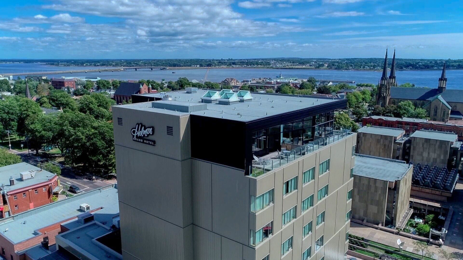 Exterior & Views 2, The Holman Grand Hotel, Queens