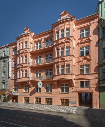 Exterior & Views 2, Taurus, Praha 2
