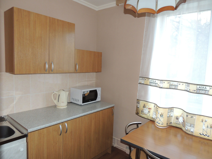 Others 4, Hotel Sanset, Western