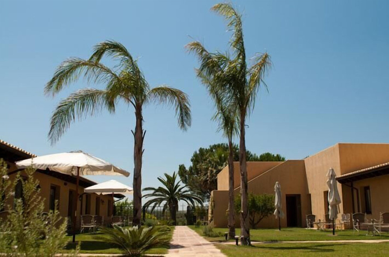 Exterior & Views 2, BerlingeriResort, Trapani