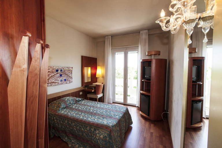 Bedroom 3, Termeterna Resort, Padua