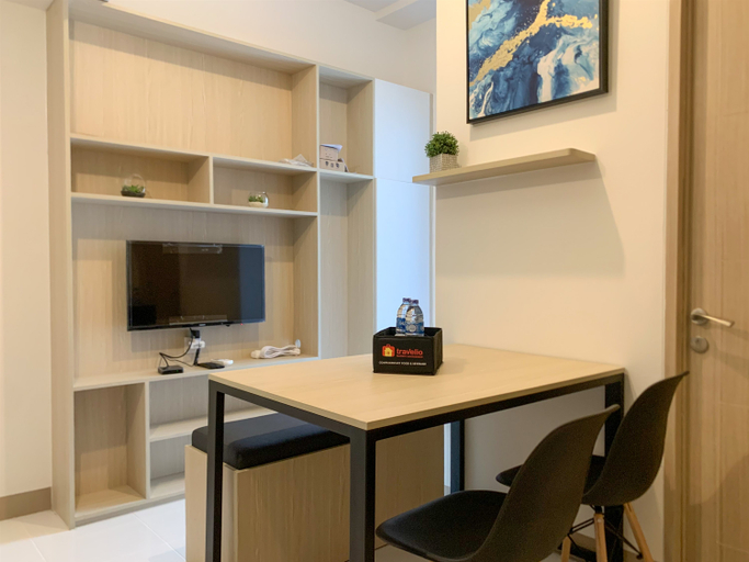 Others 2, Relaxing and Warm 2BR at Tokyo Riverside PIK 2 Apartment By Travelio, Tangerang