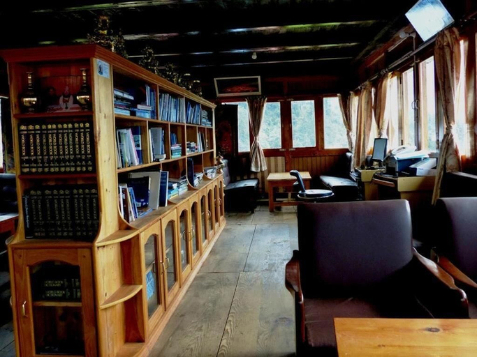 Food & Drinks 4, Lukla Airport Resort, Lukla, Sagarmatha