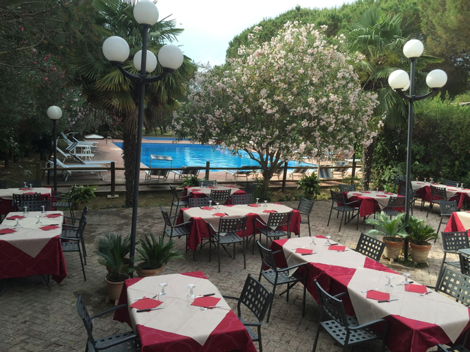 Food & Drinks 4, Baia Etrusca, Livorno