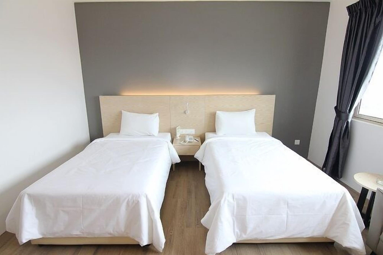 Bedroom 5, Summit Signature Hotel Batu Pahat, Batu Pahat