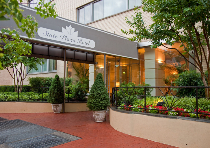 Exterior & Views 2, State Plaza Hotel, Washington D.C.