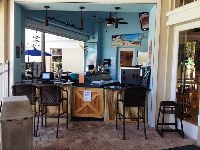 Food & Drinks, Silver Palm Retreat, Osceola