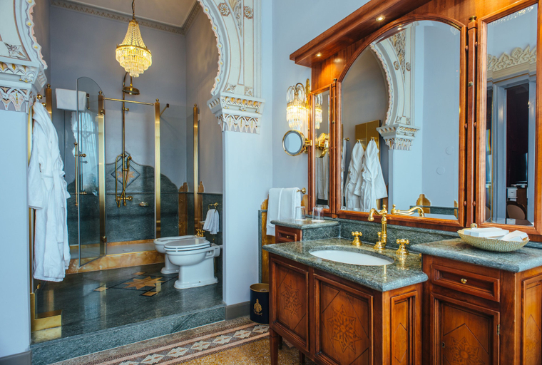 Bathroom 4, Relais & Chateaux Villa Crespi, Novara
