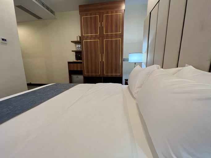 Bedroom 4, Legend Hotel and Resort, Sihanoukville