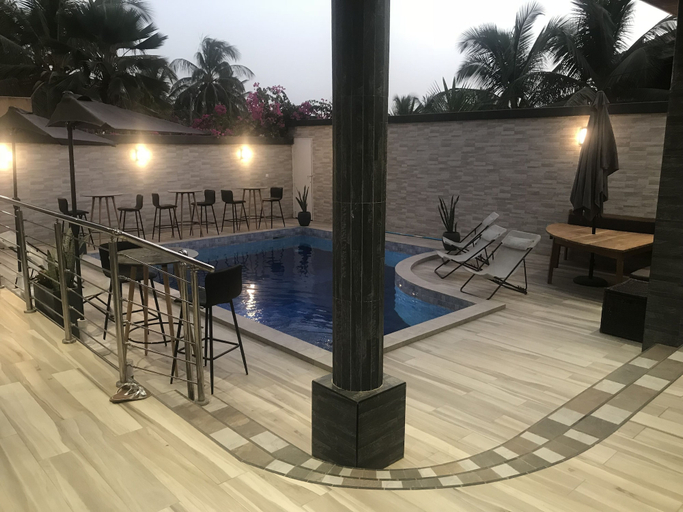 Sport & Beauty 4, Chez Daniel mbene, Mbour