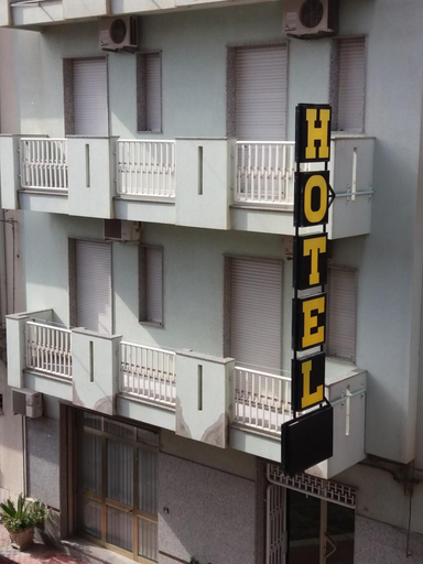 Exterior & Views 2, Hotel Europa, Ragusa