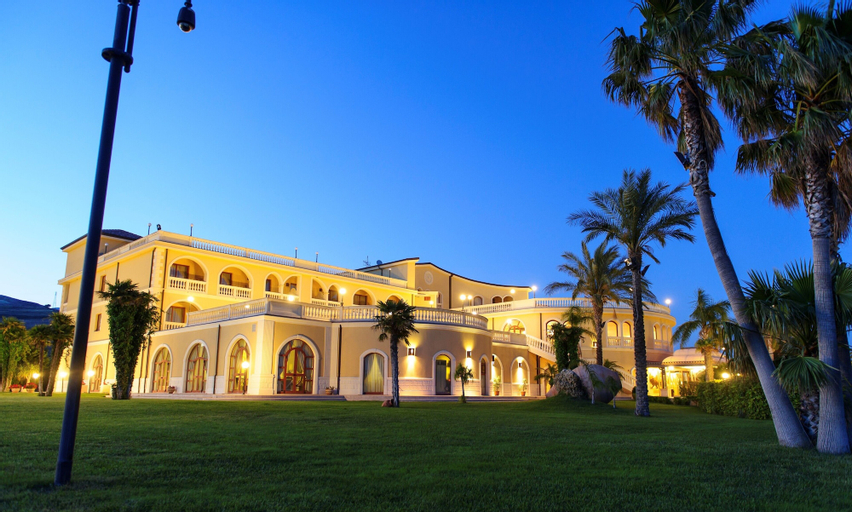 Exterior & Views 2, Parco dei Principi Hotel Resort, Reggio Di Calabria