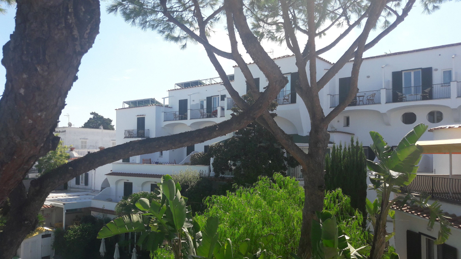 Exterior & Views 2, Hotel Floridiana Terme, Napoli