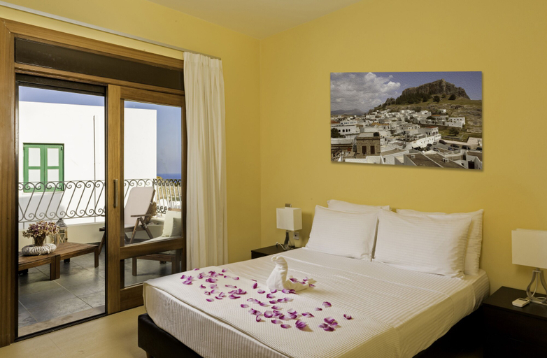 Bedroom 3, Villa Estelle, South Aegean