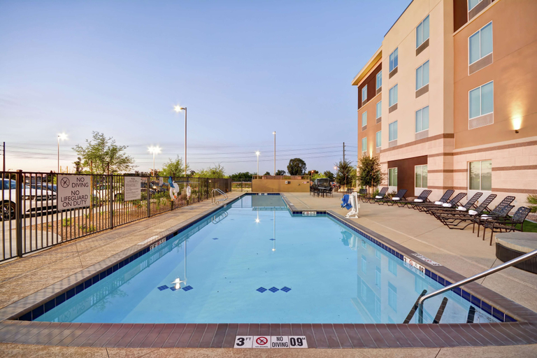 Sport & Beauty, Hilton Garden Inn Phoenix/Tempe ASU Area, Maricopa