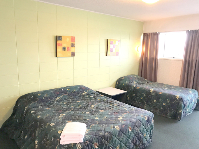 Bedroom 2, Greenview Motel, Rotorua