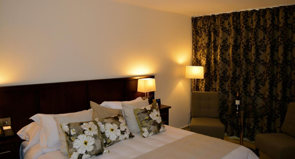 Bedroom 4, New Brookfields Hotel, Western Urban