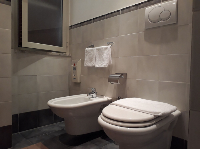 Bathroom 5, Residenza Cola di Rienzo - Suite in Rome, Roma