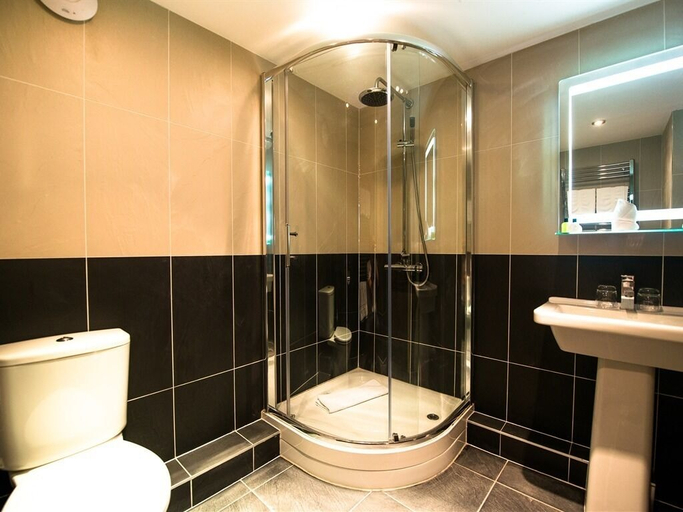 Bathroom 3, The Nags Head Inn, Powys