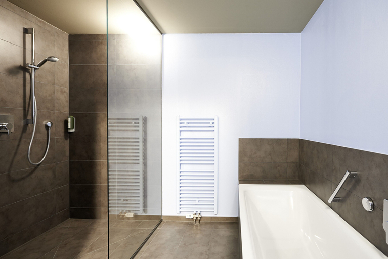 Bathroom 5, Mein Inselglück, Konstanz
