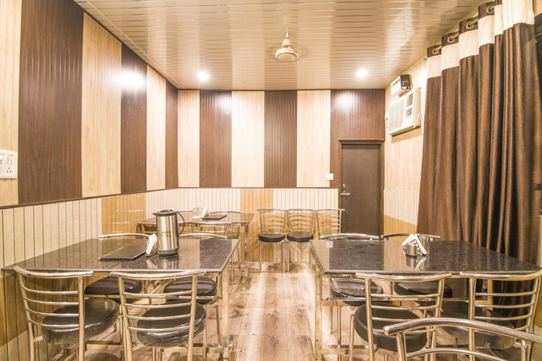 Food & Drinks 5, Hotel Pardesi, Hardwar