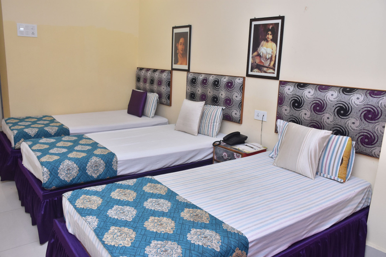 Bedroom 3, Hotel Samman, Varanasi