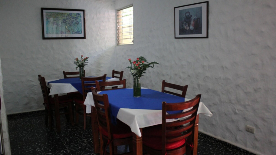 Food & Drinks 4, Hotel El Torogoz, Mejicanos