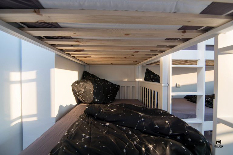 Bedroom 4, Skyhostel Friedrichshafen, Bodenseekreis