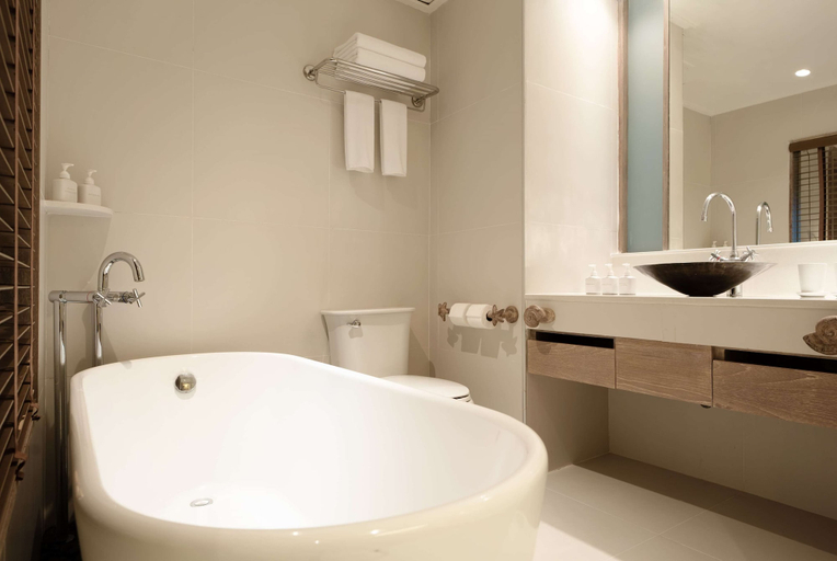 Bathroom 5, Wyndham Hua Hin Pranburi Resort & Villas, Pran Buri