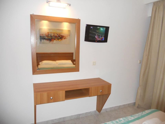 Bathroom, Volanakis Apartments, Crete