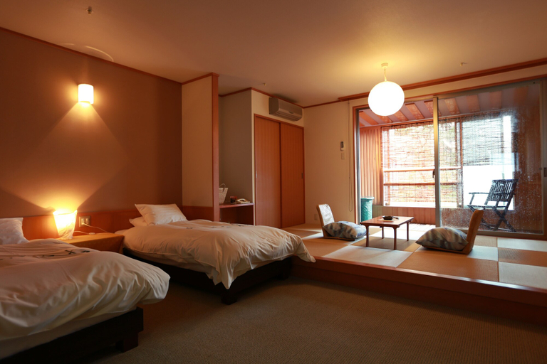 Bedroom 3, Tokigasane, Kaga