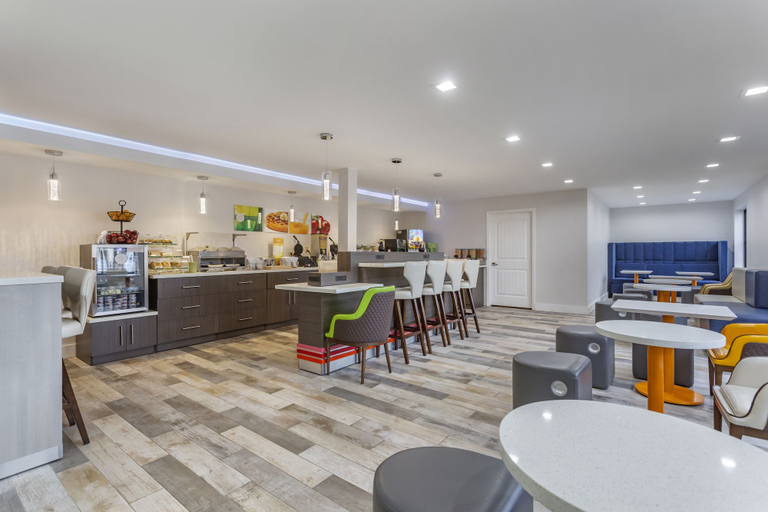 Food & Drinks 5, Quality Inn Murfreesboro - University Area, Rutherford